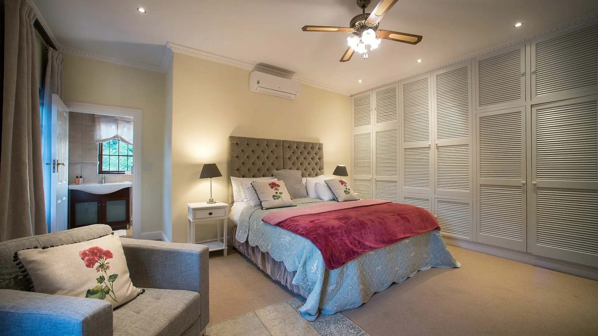 Boutique Villa Guesthouse Somerset West 4*,  South Africa